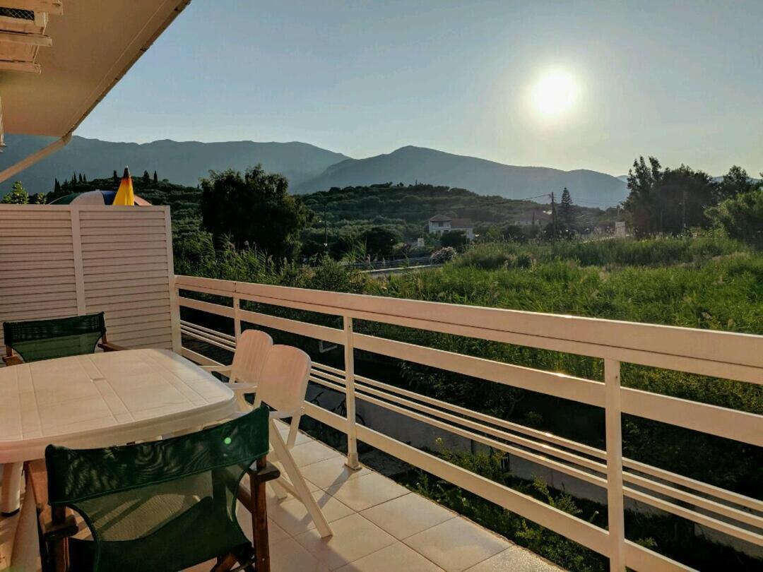 Eleni Studios & Apartments Алікес Екстер'єр фото